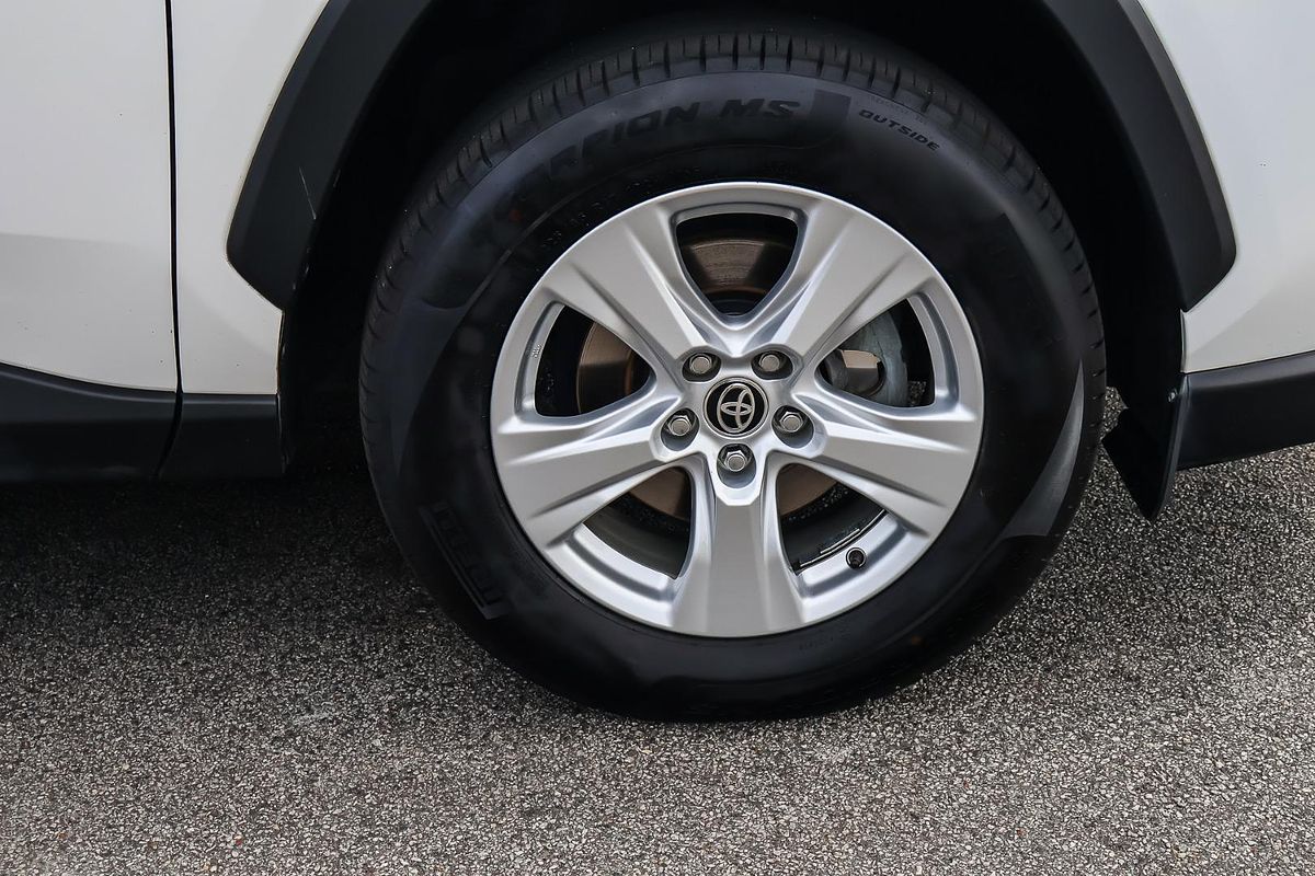 2020 Toyota RAV4 GX AXAH52R