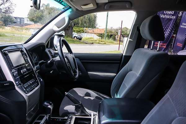 2017 Toyota Landcruiser GXL VDJ200R