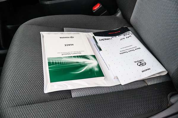 2022 Toyota Hiace Commuter GDH322R ELWB High Roof