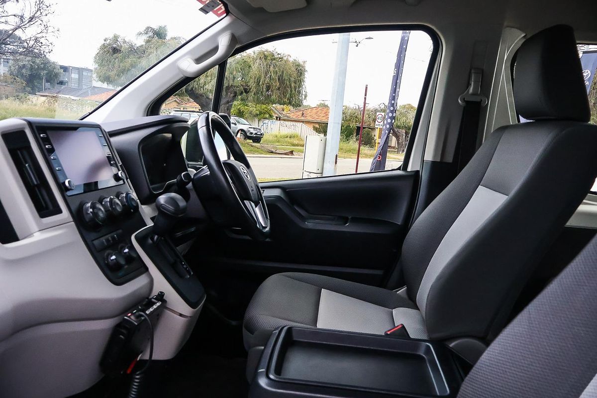 2022 Toyota Hiace Commuter GDH322R ELWB High Roof