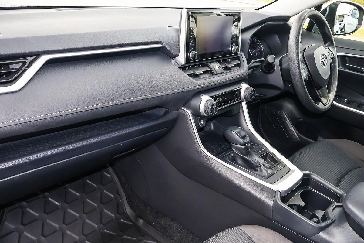 2020 Toyota RAV4 GX AXAH52R