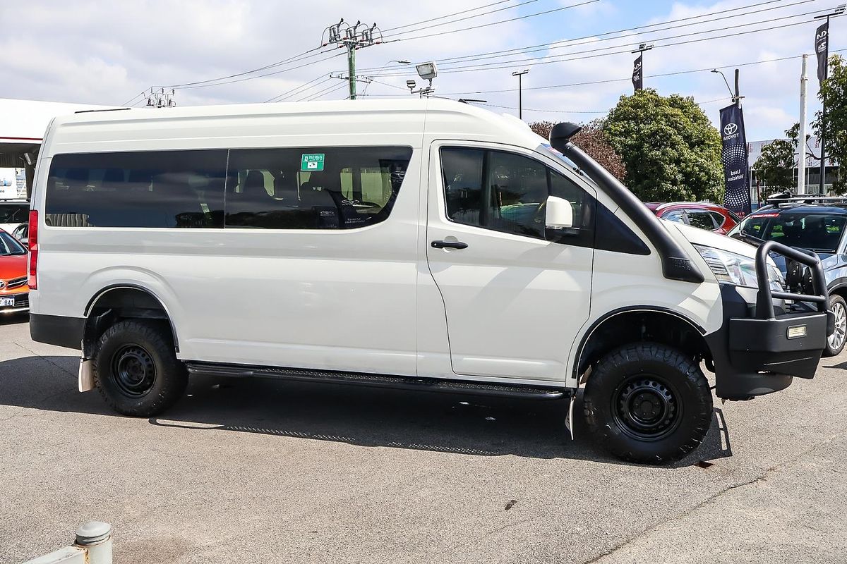 2021 Toyota Hiace Commuter GDH322R ELWB High Roof