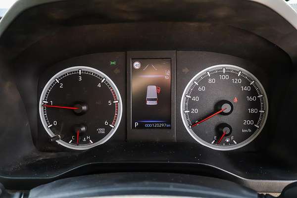 2021 Toyota Hiace Commuter GDH322R ELWB High Roof