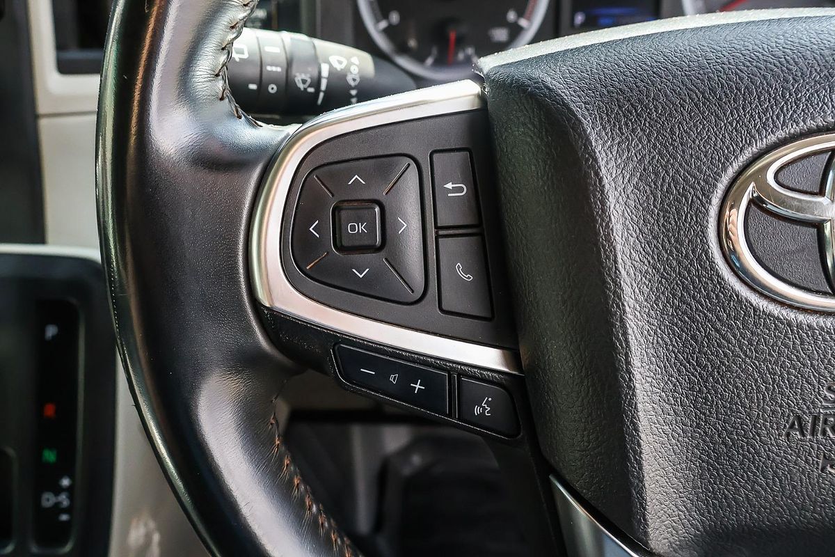 2021 Toyota Hiace Commuter GDH322R ELWB High Roof