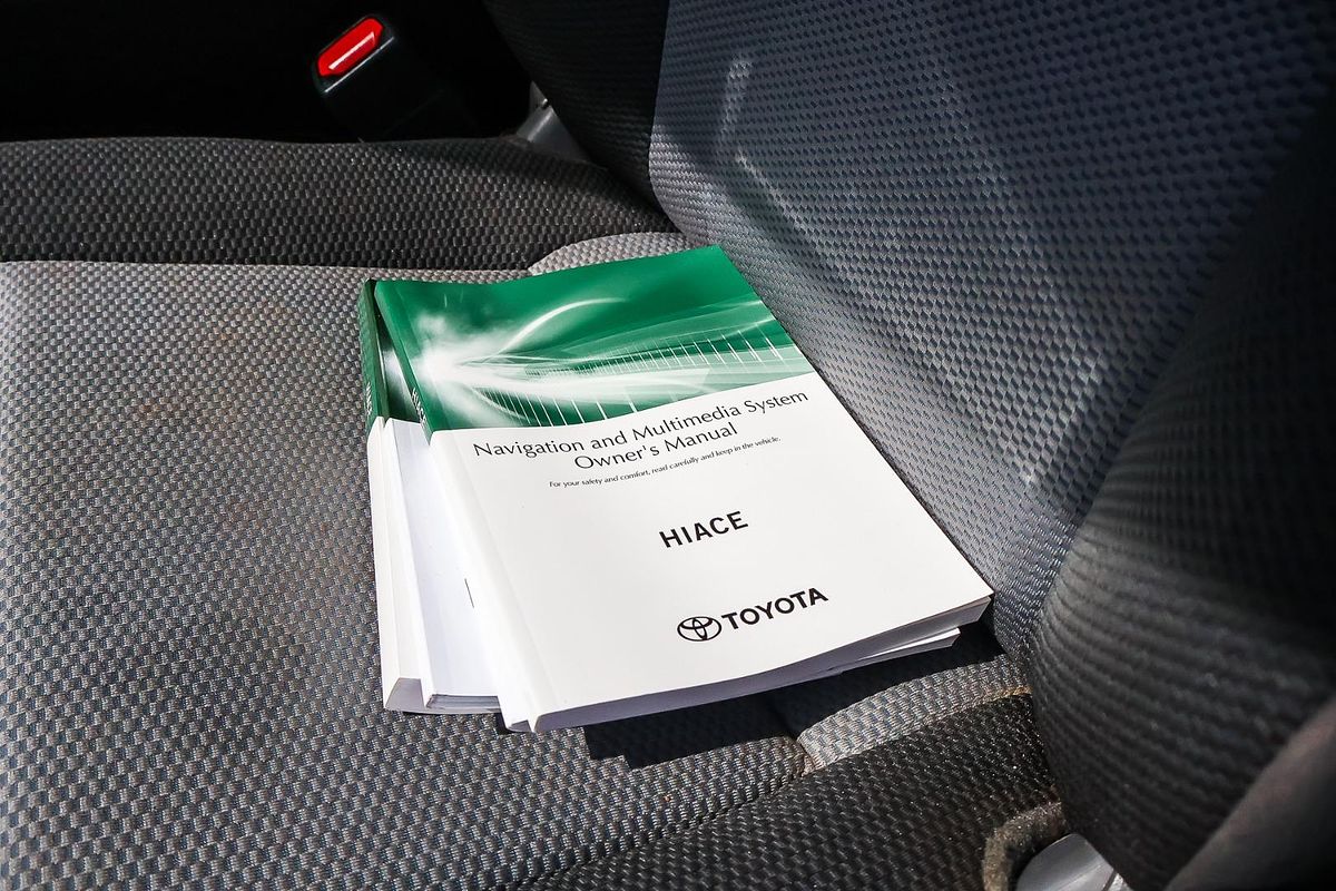 2021 Toyota Hiace Commuter GDH322R ELWB High Roof