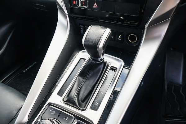 2017 Mitsubishi Pajero Sport Exceed QE