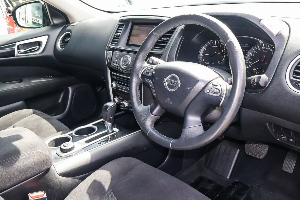 2016 Nissan Pathfinder ST R52