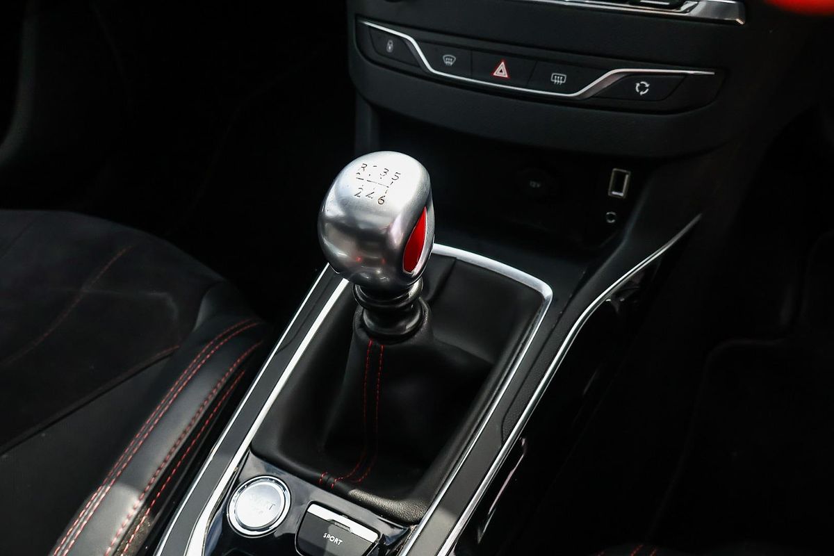 2017 Peugeot 308 GTi 270 T9