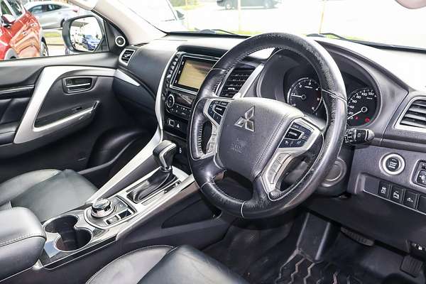 2017 Mitsubishi Pajero Sport Exceed QE
