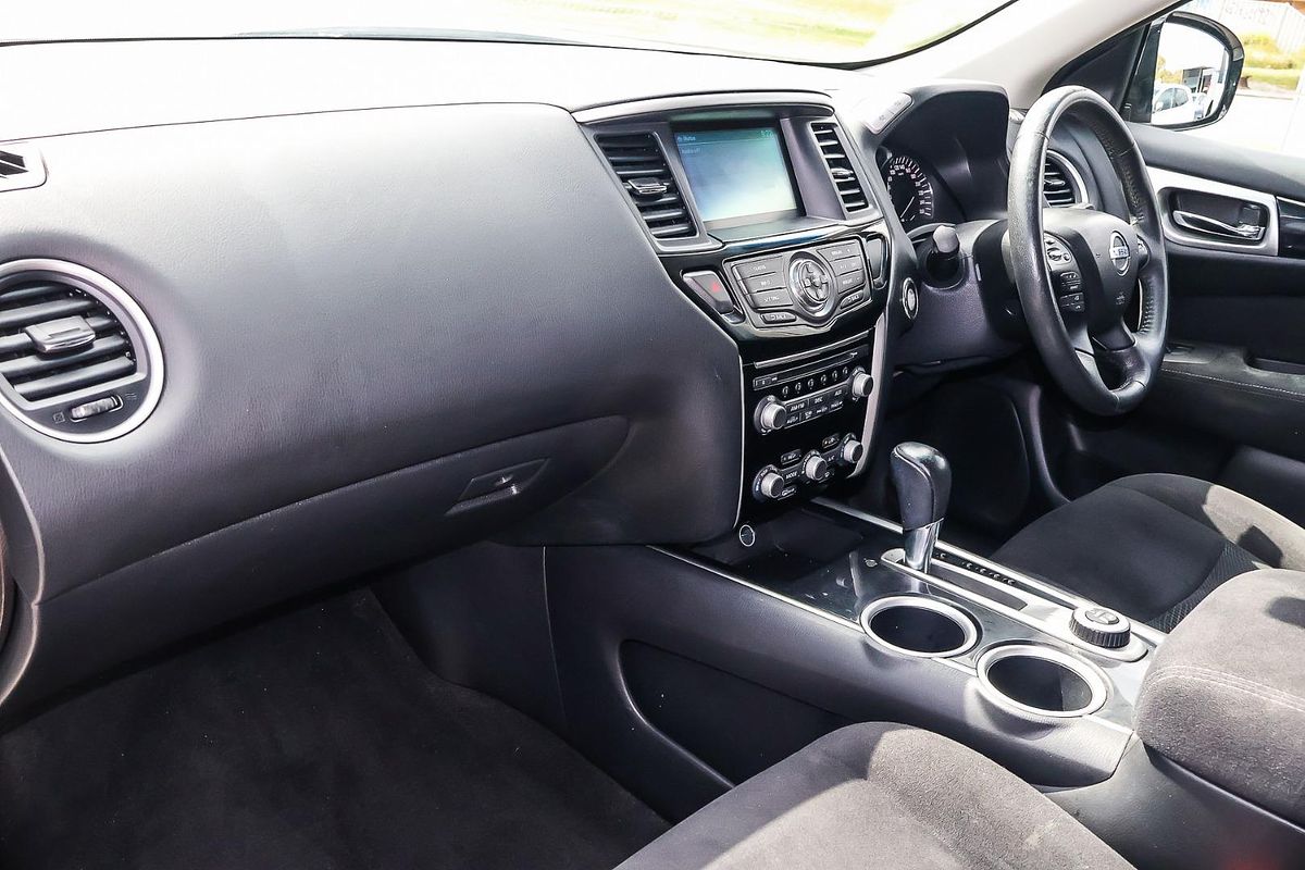 2016 Nissan Pathfinder ST R52