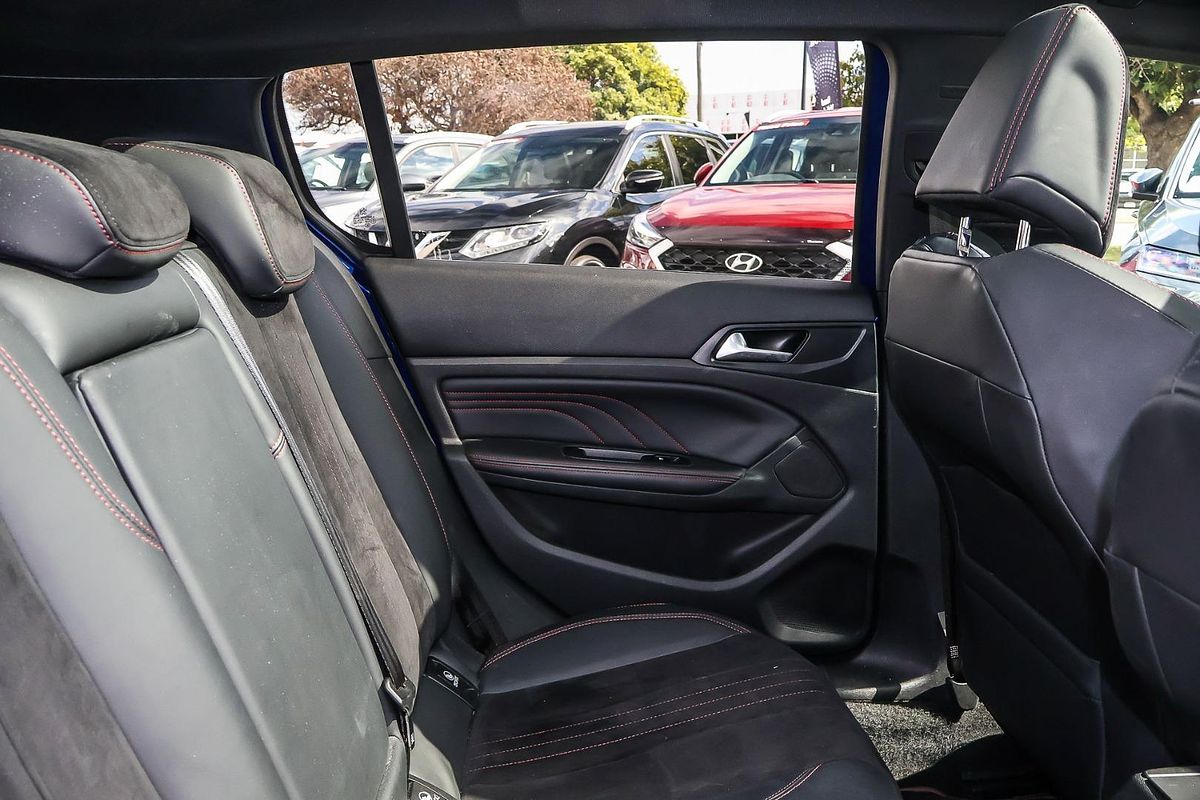 2017 Peugeot 308 GTi 270 T9