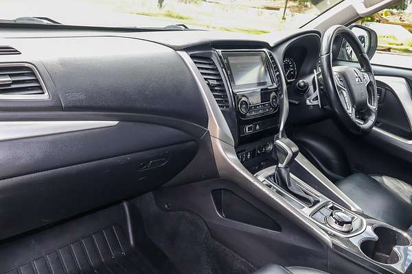 2017 Mitsubishi Pajero Sport Exceed QE