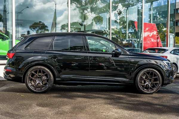 2025 Audi Q7 50 TDI S line 4M