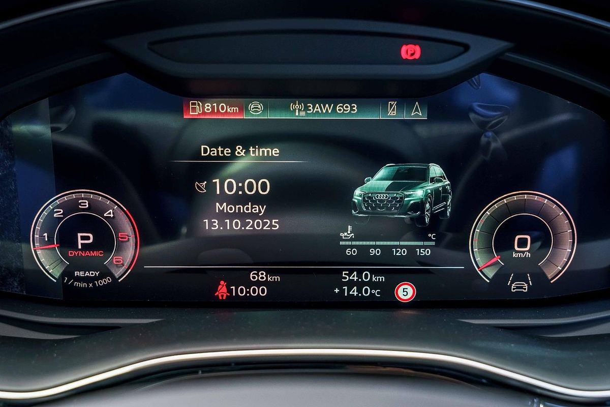 2025 Audi Q7 50 TDI S line 4M