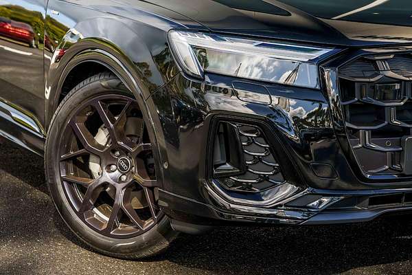 2025 Audi Q7 50 TDI S line 4M