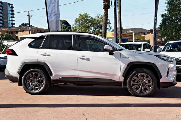2024 Toyota RAV4 GXL AXAH54R
