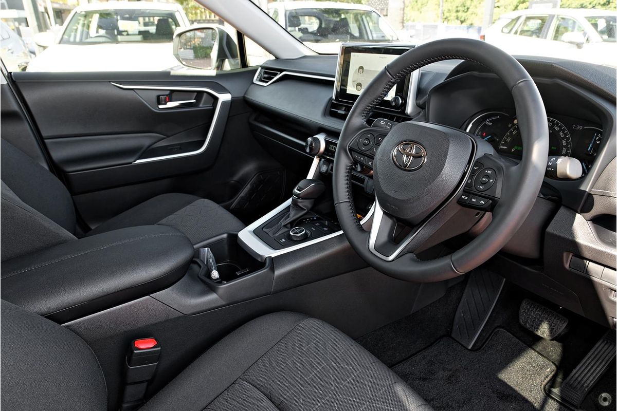 2024 Toyota RAV4 GXL AXAH54R