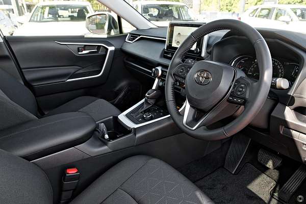 2024 Toyota RAV4 GXL AXAH54R