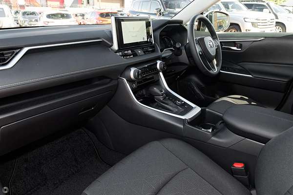 2024 Toyota RAV4 GXL AXAH54R