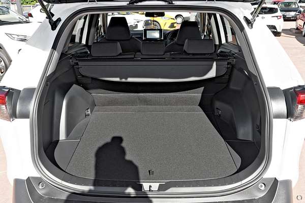 2024 Toyota RAV4 GXL AXAH54R