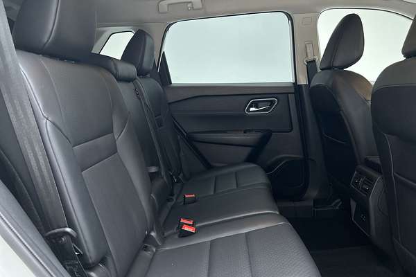 2023 Nissan X-TRAIL ST-L T33