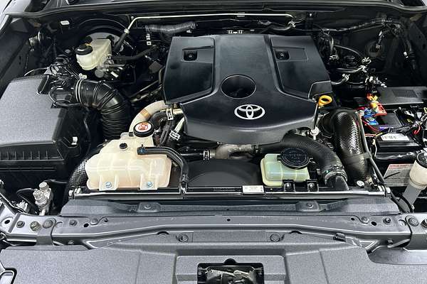2021 Toyota Hilux SR5 GUN126R 4X4