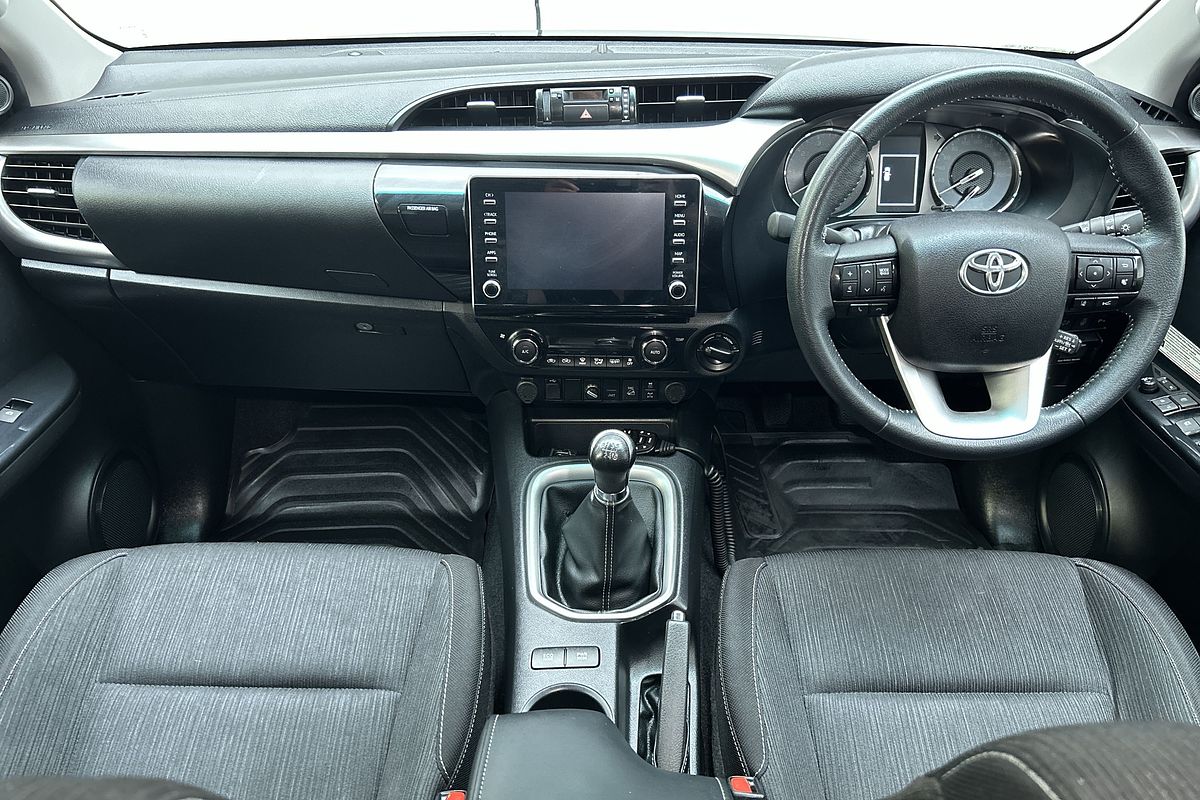 2021 Toyota Hilux SR5 GUN126R 4X4