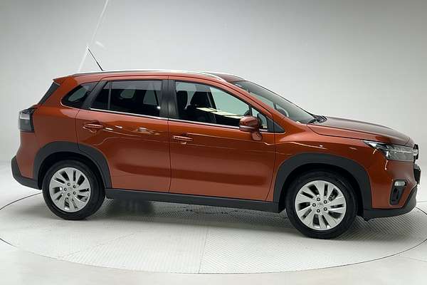 2023 Suzuki S-Cross Plus JYB