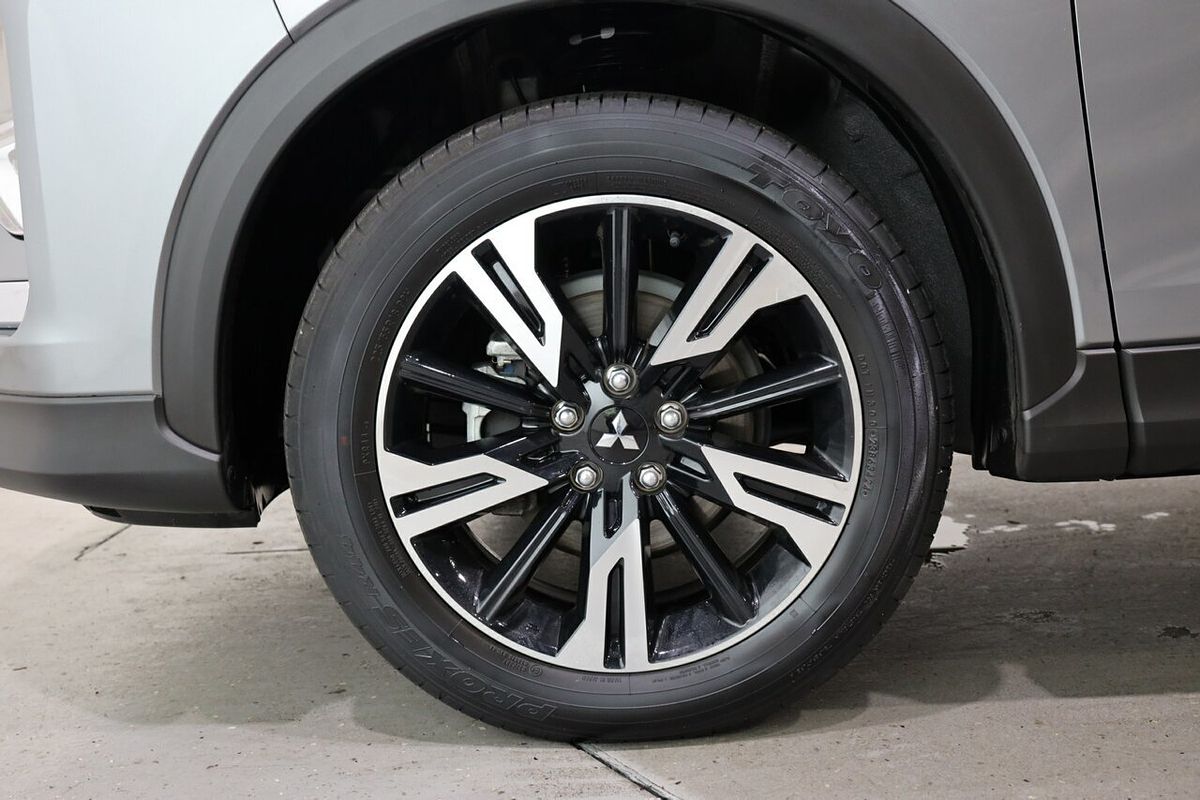 2024 Mitsubishi Eclipse Cross LS YB