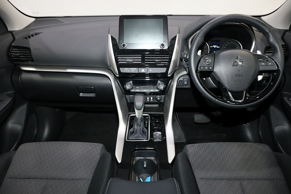 2024 Mitsubishi Eclipse Cross LS YB