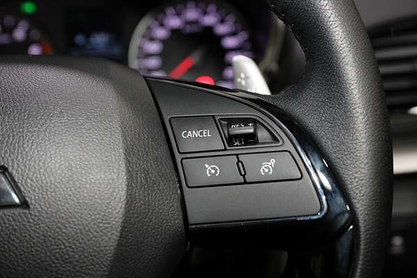 2024 Mitsubishi Eclipse Cross LS YB
