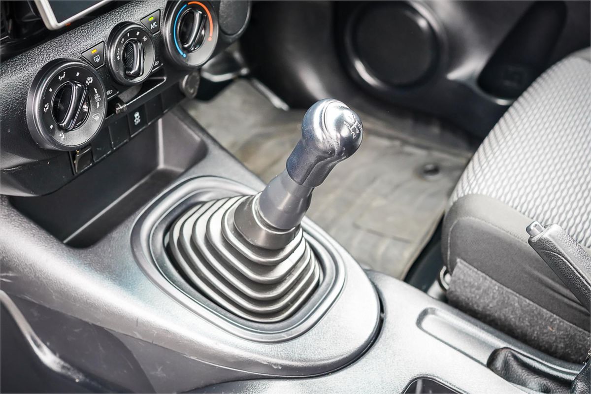 2018 Toyota Hilux Workmate GUN122R Rear Wheel Drive