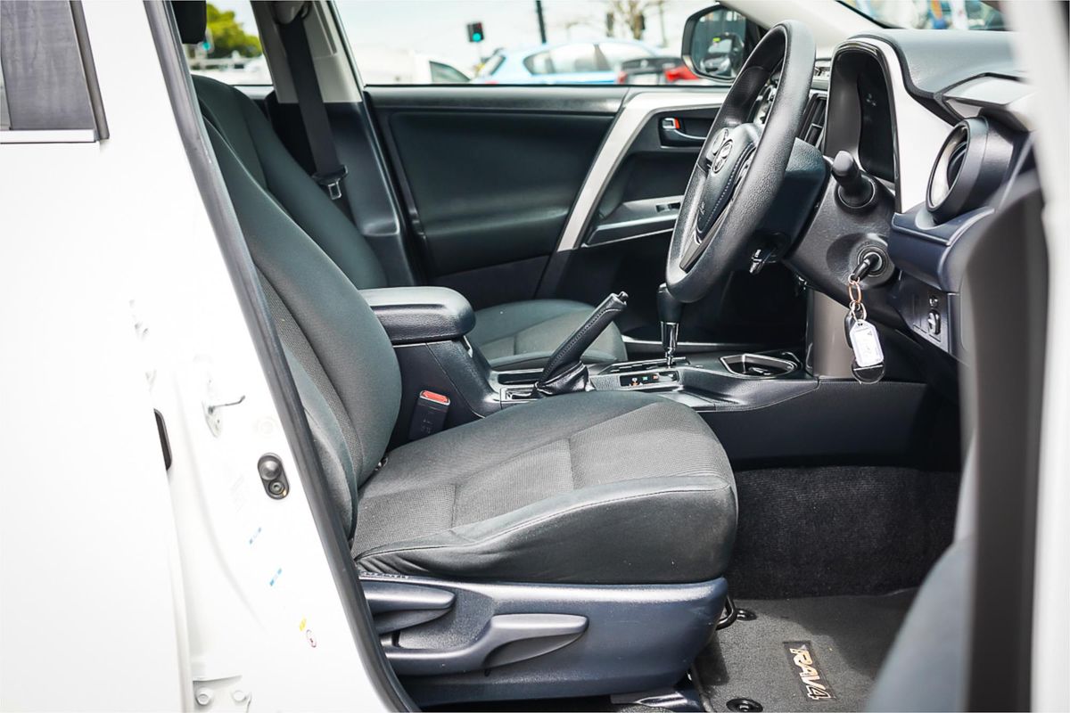 2016 Toyota RAV4 GX ALA49R