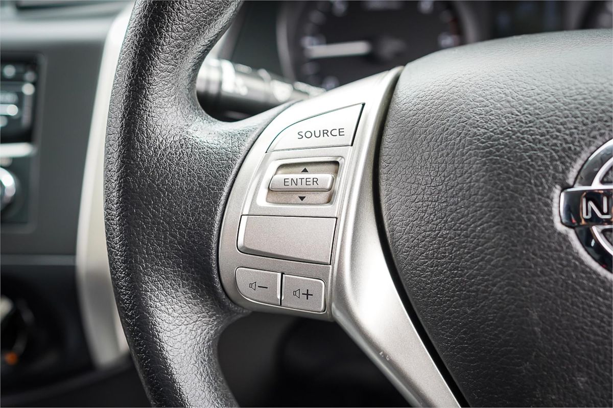 2019 Nissan Navara RX D23 Series 3 Rear Wheel Drive