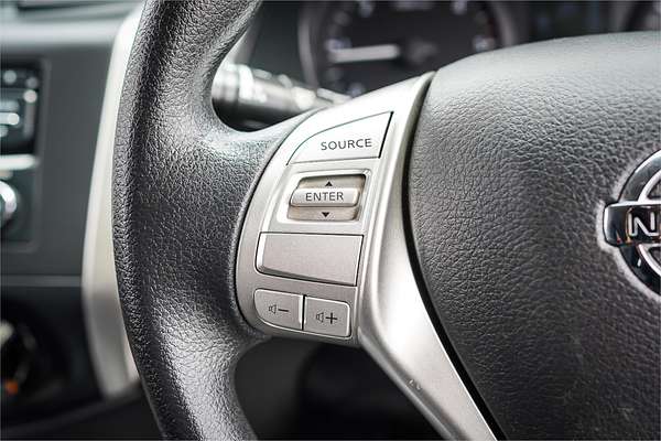 2019 Nissan Navara RX D23 Series 3 Rear Wheel Drive