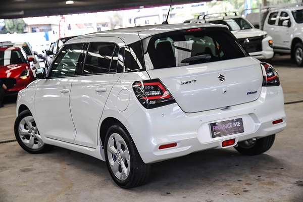 2024 Suzuki Swift Hybrid Plus UZ