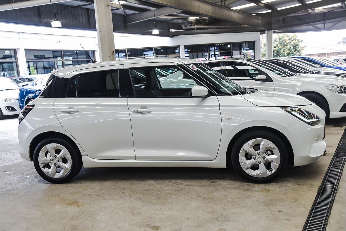 2024 Suzuki Swift Hybrid Plus UZ