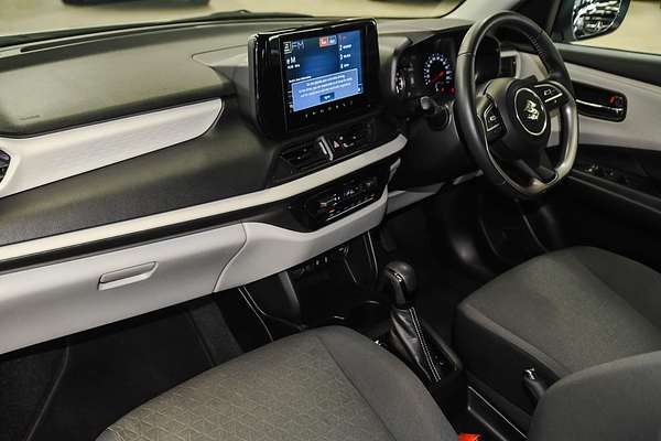 2024 Suzuki Swift Hybrid Plus UZ