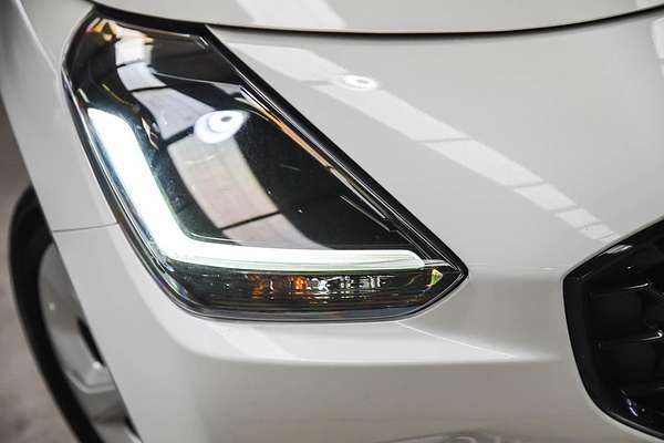 2024 Suzuki Swift Hybrid Plus UZ