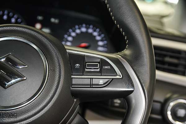 2024 Suzuki Swift Hybrid Plus UZ