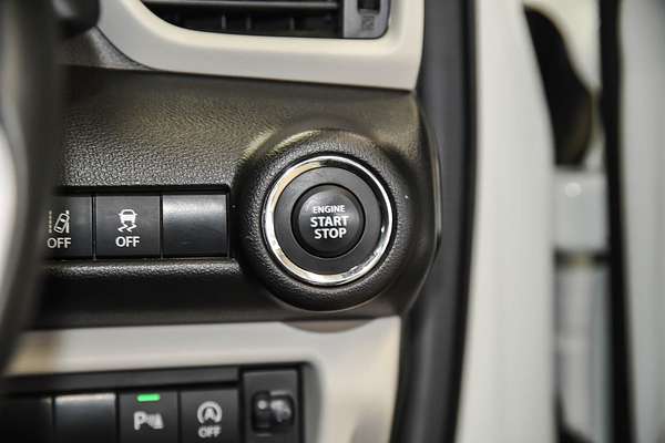 2024 Suzuki Swift Hybrid Plus UZ