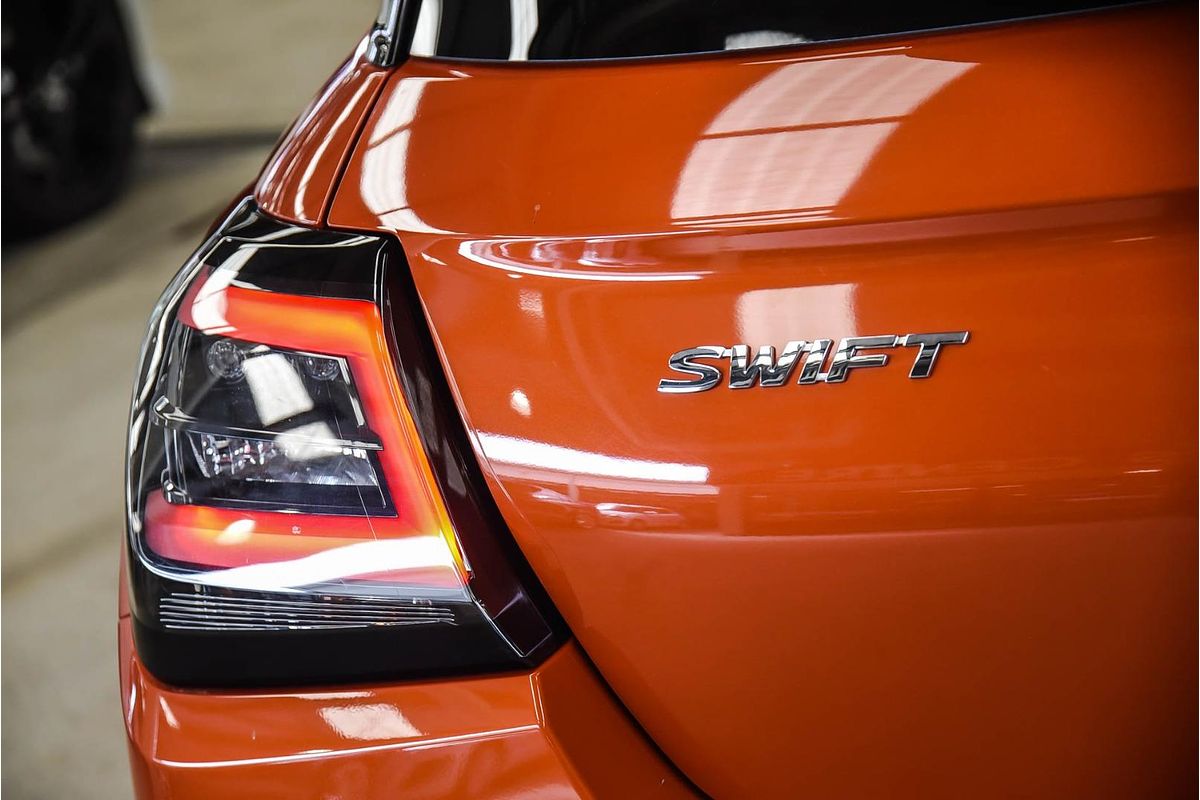 2024 Suzuki Swift Hybrid Plus UZ