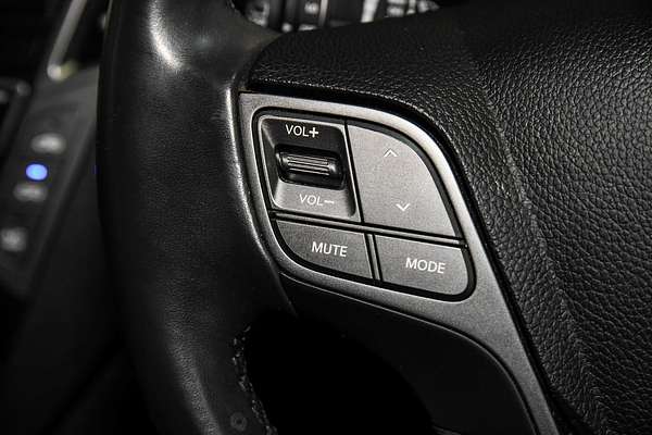 2017 Hyundai Santa Fe Elite DM5 Series II