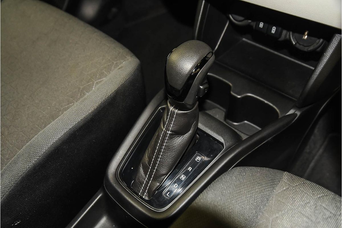 2024 Suzuki Swift Hybrid Plus UZ