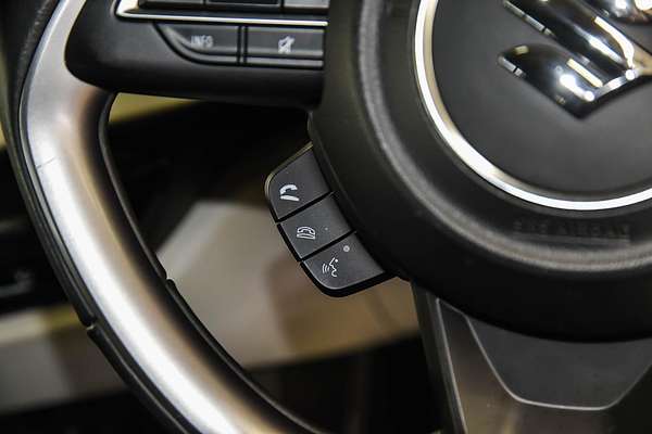 2024 Suzuki Swift Hybrid Plus UZ