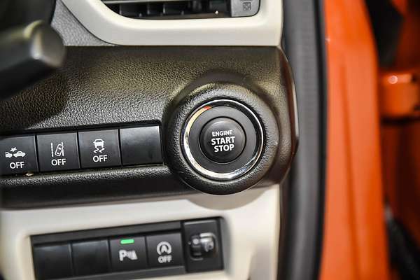 2024 Suzuki Swift Hybrid Plus UZ