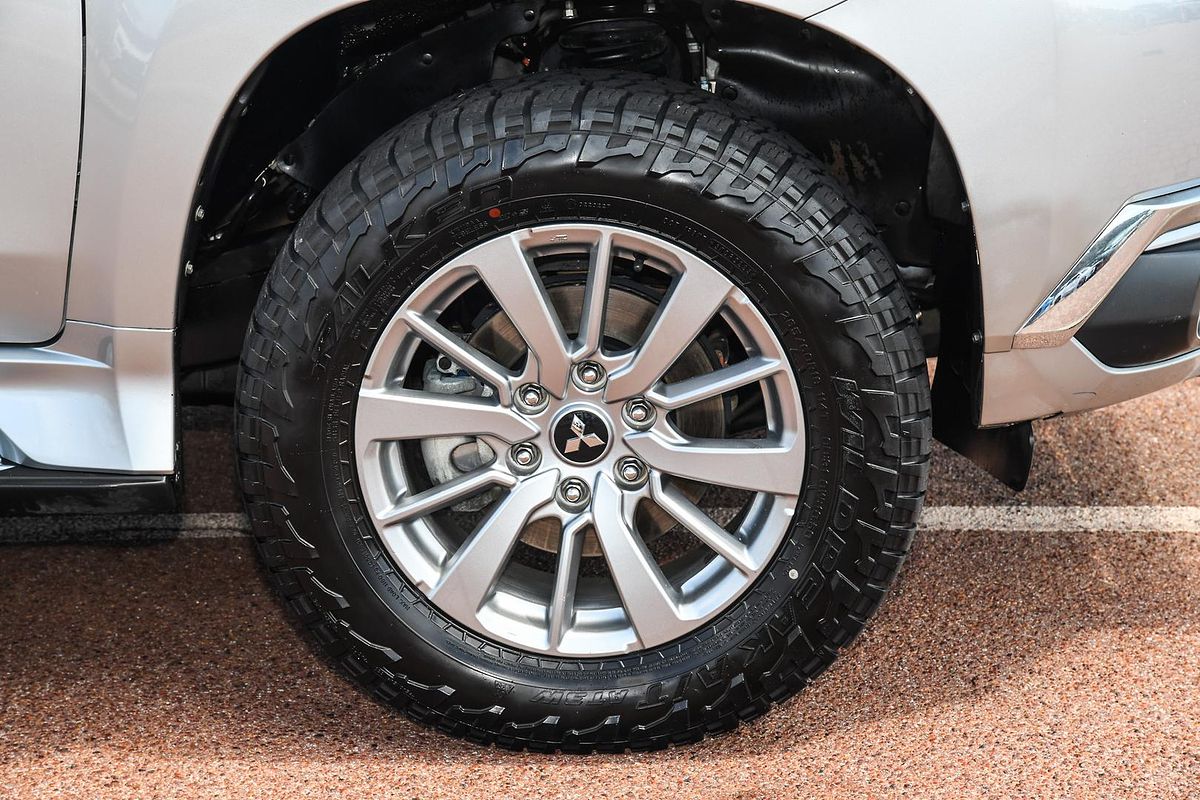 2019 Mitsubishi Pajero Sport GLX QE