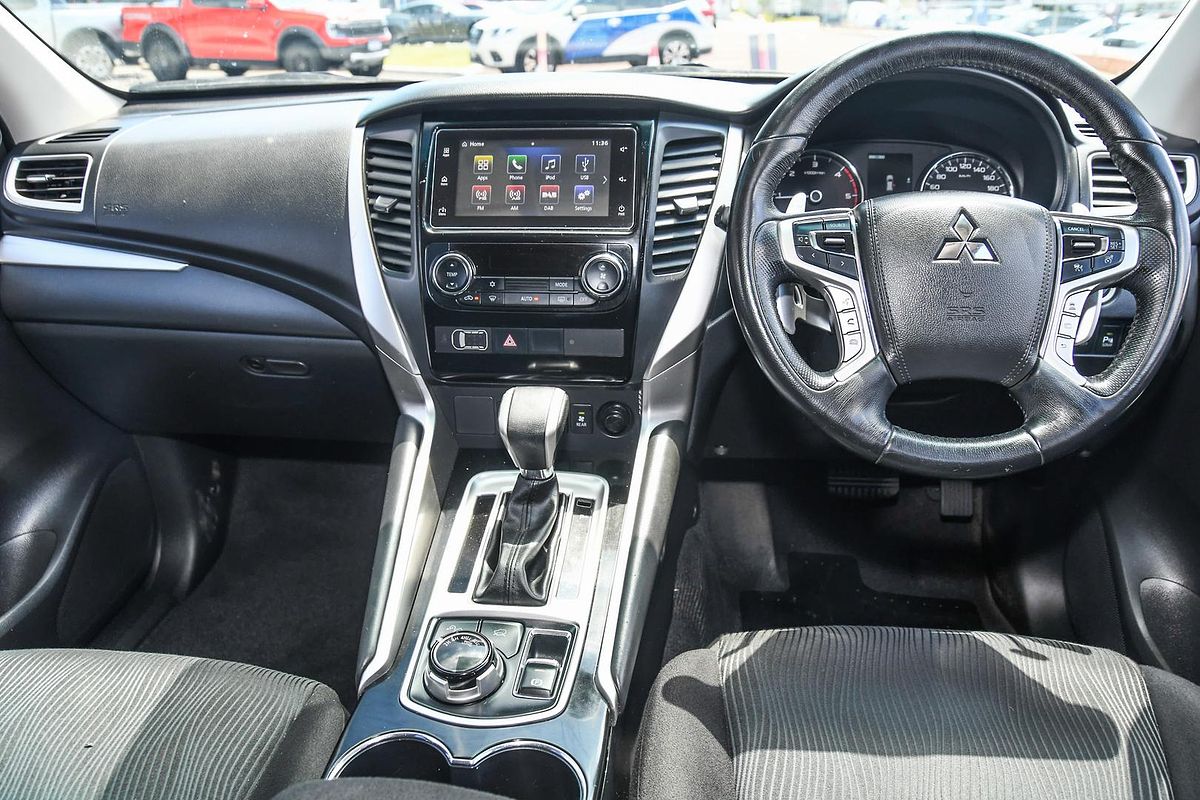 2019 Mitsubishi Pajero Sport GLX QE