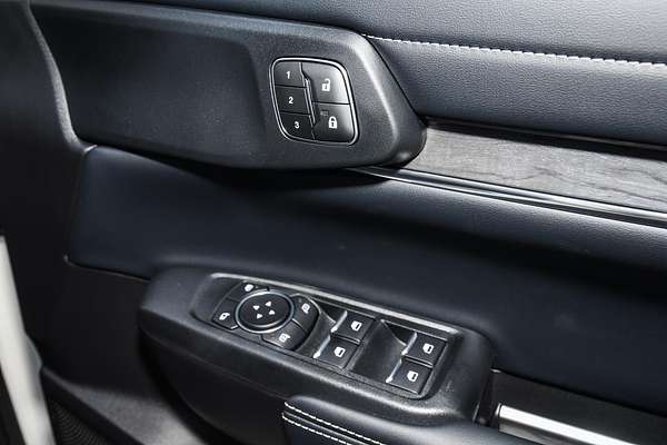 2025 Ford Ranger Platinum 4X4 3.0L