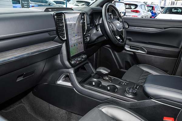 2025 Ford Ranger Platinum 4X4 3.0L